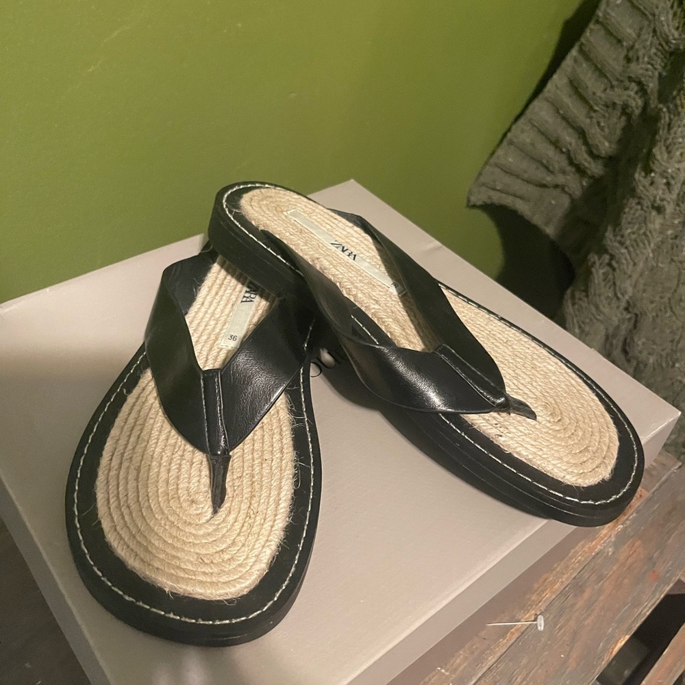 summer black sandals